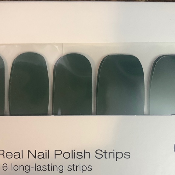 Color Street Nail Strips - Picture 1 of 2